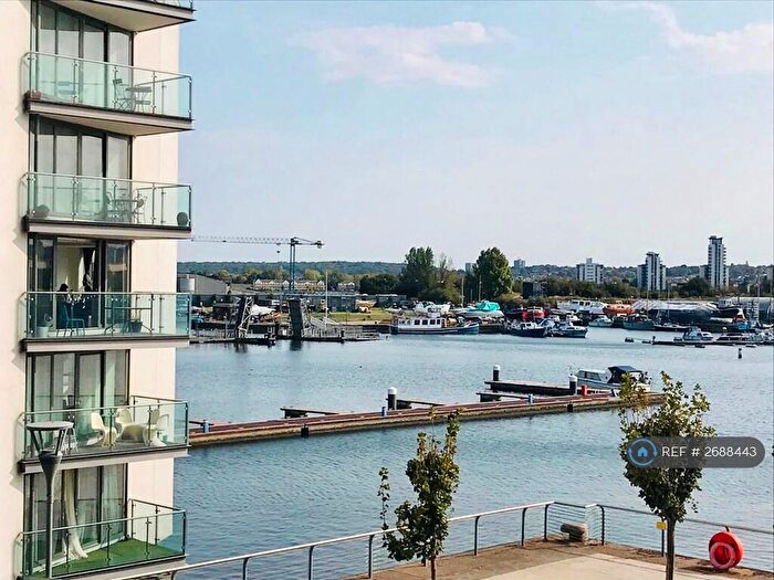 2 Bedroom Flat To Rent In Basin Approach, London, E16