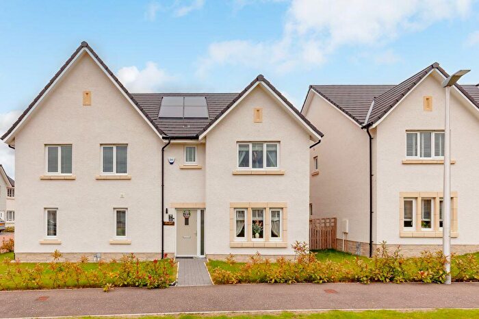 3 Bedroom Semi Detached House For Sale In Whitebeam Road, East Calder, EH53