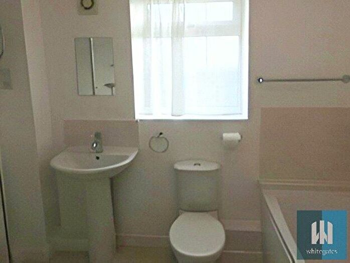 2 Bedroom Apartment To Rent In Oxley Road, Ferndale, Huddersfield, HD2