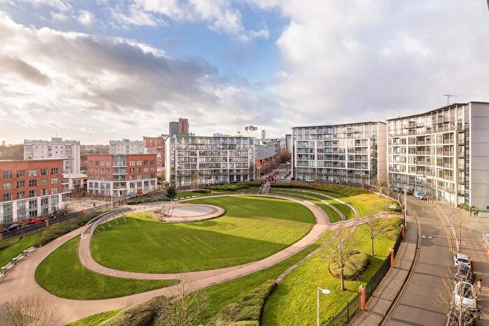 2 Bedroom Apartment To Rent In Mason Way, Birmingham, B15