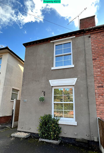 3 Bedroom End Of Terrace House To Rent In Chester Road North, Kidderminster, DY10