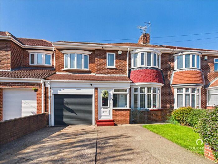 5 Bedroom Semi Detached House For Sale In Dykelands Road, Sunderland, Tyne And Wear, SR6