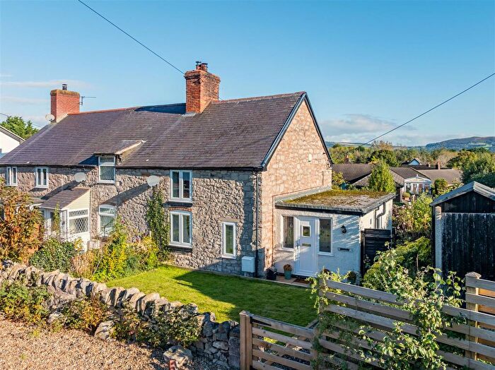 2 Bedroom End Of Terrace House For Sale In Hen Gapel, Trefnant, Denbigh, LL16