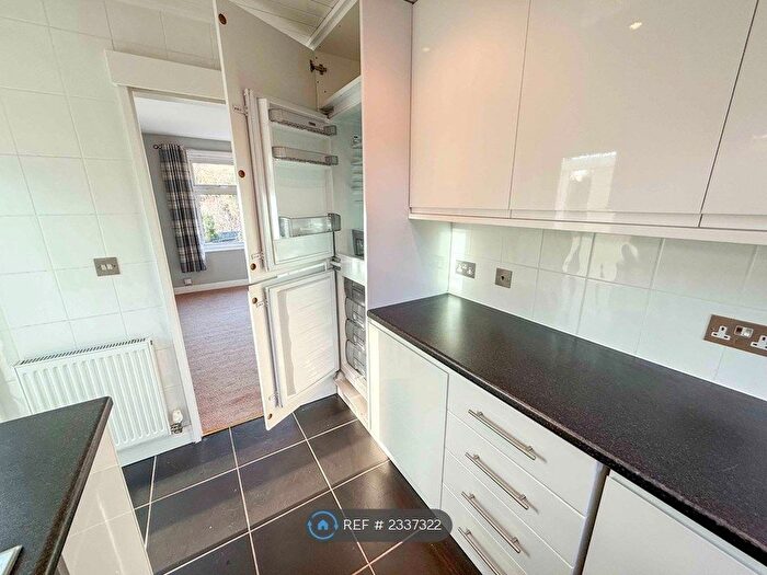 2 Bedroom Bungalow To Rent In Willow Avenue, Rawtenstall, BB4