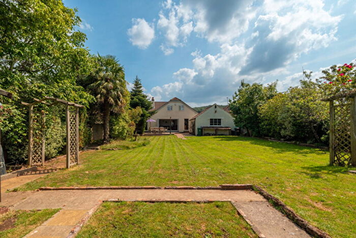 4 Bedroom Detached House For Sale In Bristol Road, Churchill, BS25