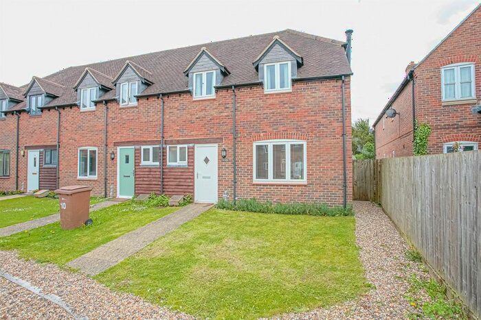 3 Bedroom End Of Terrace House To Rent In The Gallops, Newbury Road, Chilton, OX11