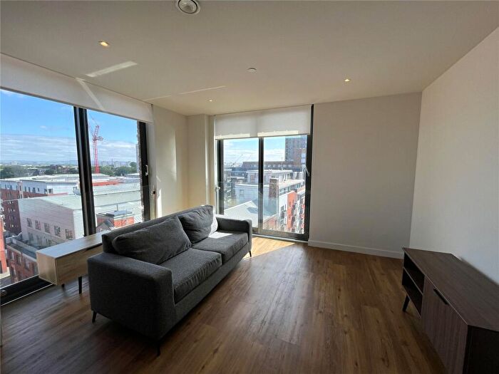 2 Bedroom Apartment To Rent In Mount Yard Meadowside, Old Mount Street, Manchester, M4