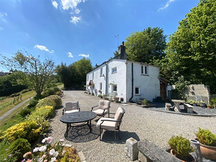 3 Bedroom Property For Sale In Tavistock Road, Launceston, Cornwall, PL15
