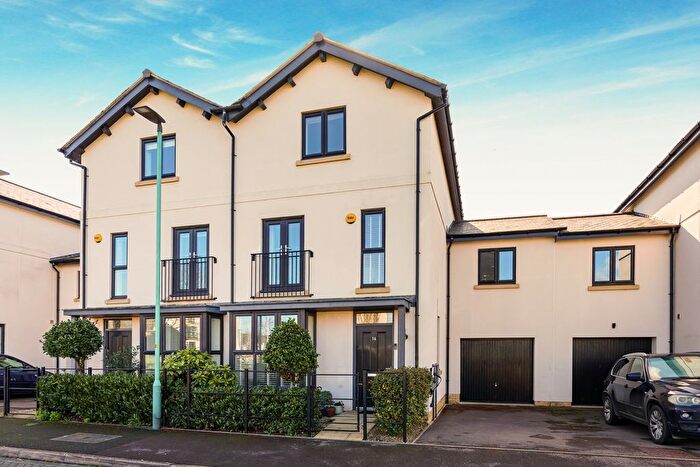4 Bedroom Town House For Sale In Flora Close, Prestbury, Cheltenham, GL52