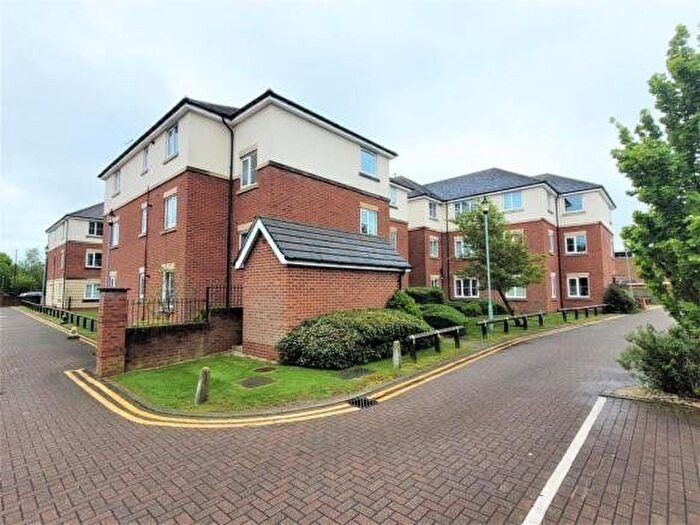 2 Bedroom Flat To Rent In Parkhouse Grove, Aldridge, Walsall, West Midlands, WS9