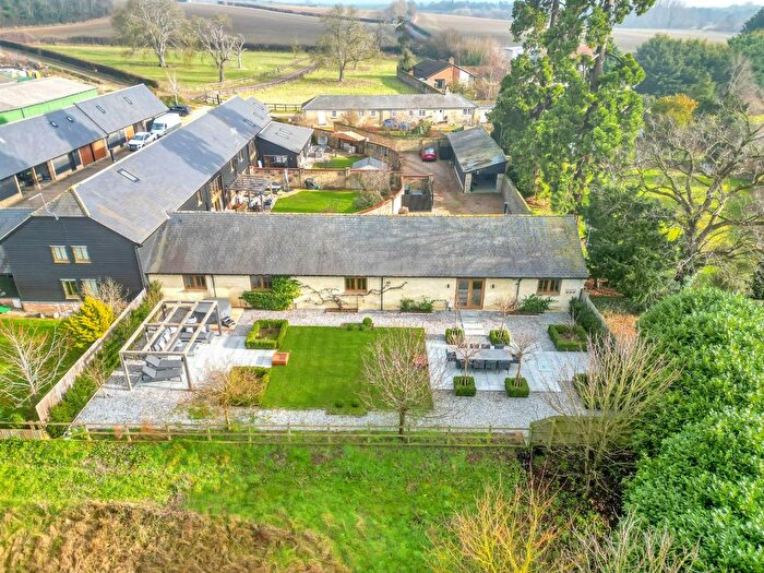 4 Bedroom Barn Conversion For Sale In Hildersham Road, Abington, Cambridge, CB21