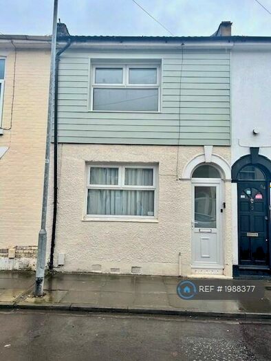 3 Bedroom Terraced House To Rent In Toronto Road, Portsmouth, PO2