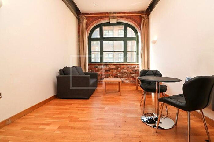 1 Bedroom Apartment To Rent In Byron Halls, Byron Street, BD3