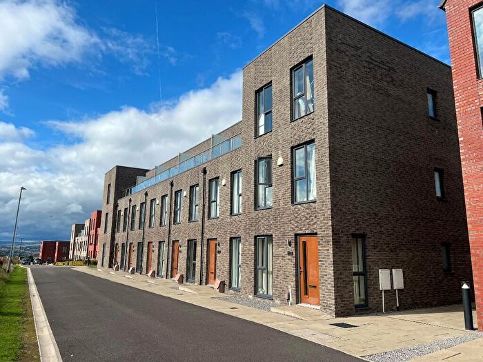 3 Bedroom Terraced House To Rent In Curlew Way, Sheffield, S2