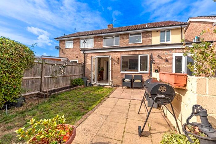 4 Bedroom Semi-Detached House For Sale In Montacute Way, Uckfield, TN22