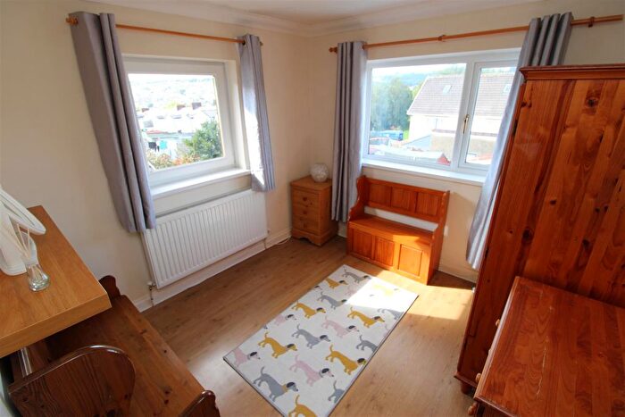 3 Bedroom End Terrace House For Sale In Elm Street, Aberbargoed, Bargoed, CF81