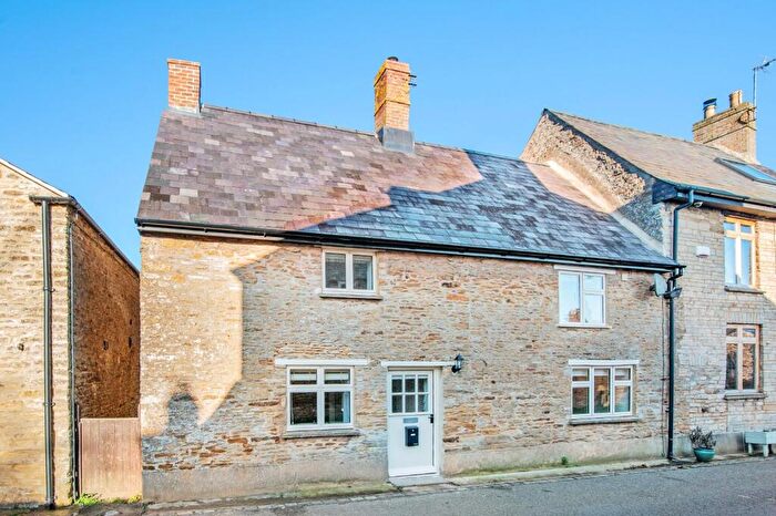 2 Bedroom Semi-Detached House To Rent In Queen Street, Farthinghoe, Brackley, Northamptonshire, NN13