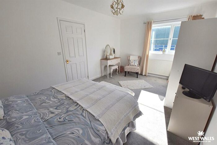 2 Bedroom Semi-Detached House For Sale In Station Road, Pembroke, SA71