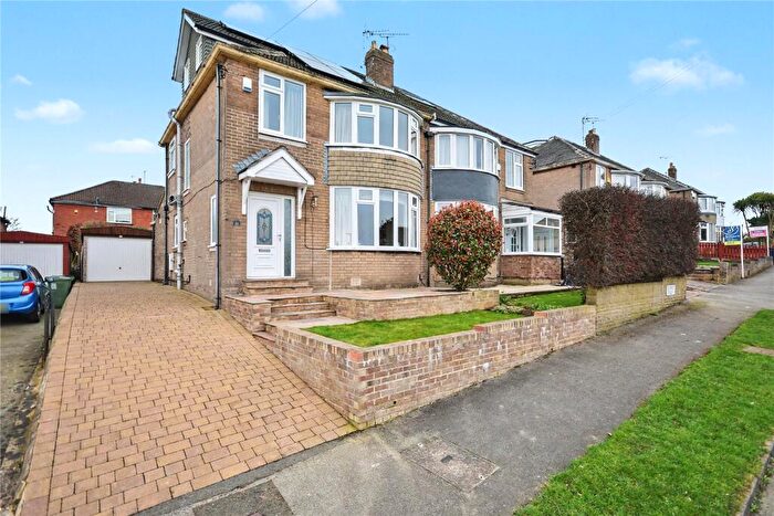 4 Bedroom Semi Detached House For Sale In Lulworth Crescent, Leeds, West Yorkshire, LS15