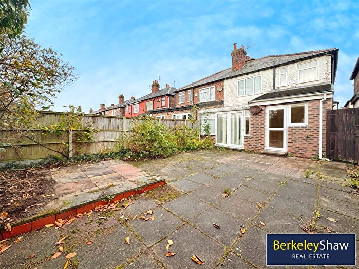 3 Bedroom Semi Detached House For Sale In Burdett Road, Liverpool, L22