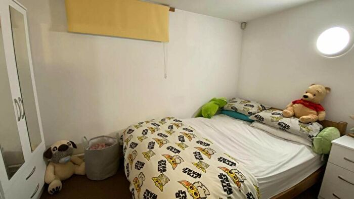 Studio To Rent In A Holters Mews, Canterbury Ref -, CT1
