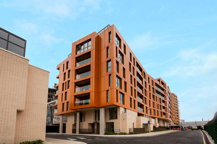 1 Bedroom Flat To Rent In Enderby Wharf, Ossel Court, Greenwich, SE10