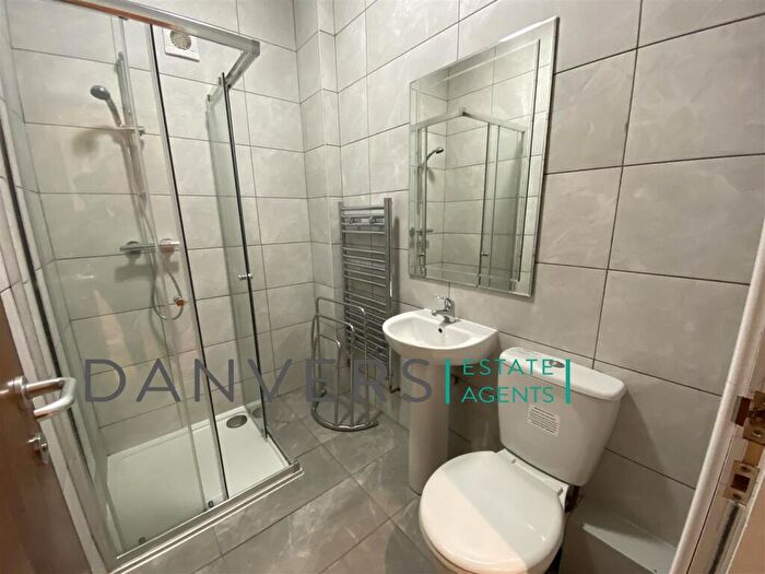 2 Bedroom Detached House To Rent In Westcotes Drive, Leicester, LE3