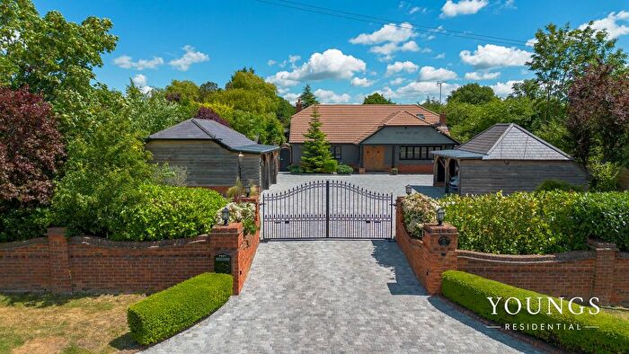 4 Bedroom Detached House For Sale In Rectory Road, Little Burstead, CM12