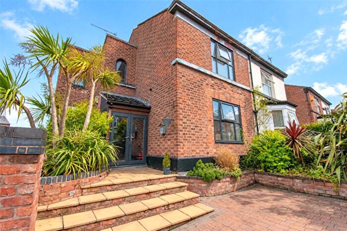 3 Bedroom End Of Terrace House For Sale In Belmont Grove, Prenton, Wirral, CH43