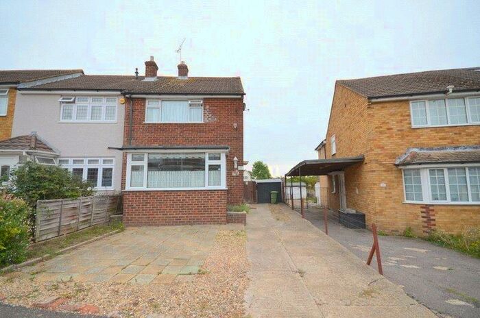 2 Bedroom End Of Terrace House To Rent In Grange Road, Romford, Essex, RM3