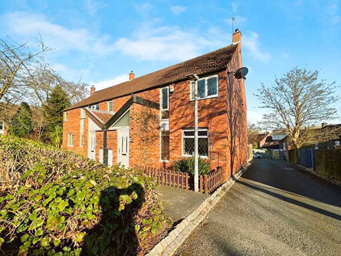 3 Bedroom End Of Terrace House To Rent In Pageant Drive, Aqueduct, Telford, TF4