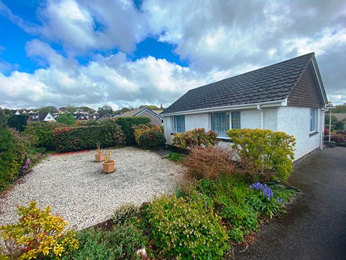 3 Bedroom Bungalow To Rent In Milton Crescent, Tavistock, PL19