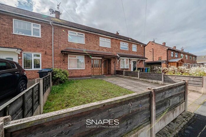 3 Bedroom Terraced House For Sale In Rushton Drive, Bramhall, SK7