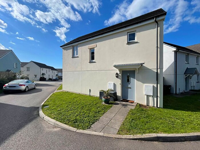 3 Bedroom Detached House For Sale In Caraway Close, Camborne, TR14