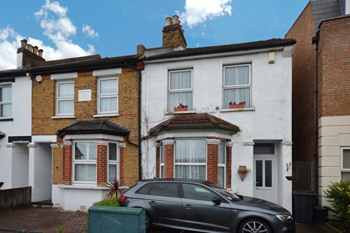 2 Bedroom Terraced House For Sale In College Road, Bromley, BR1