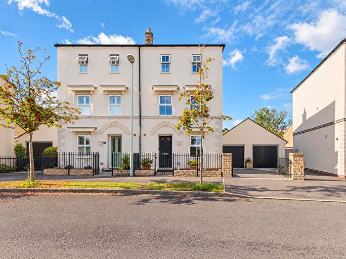 4 Bedroom Semi Detached House For Sale In Tiger Moth Close, Brockworth, Gloucester, GL3
