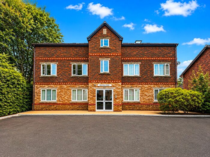 2 Bedroom Flat For Sale In Leigh Road, Westhoughton, BL5