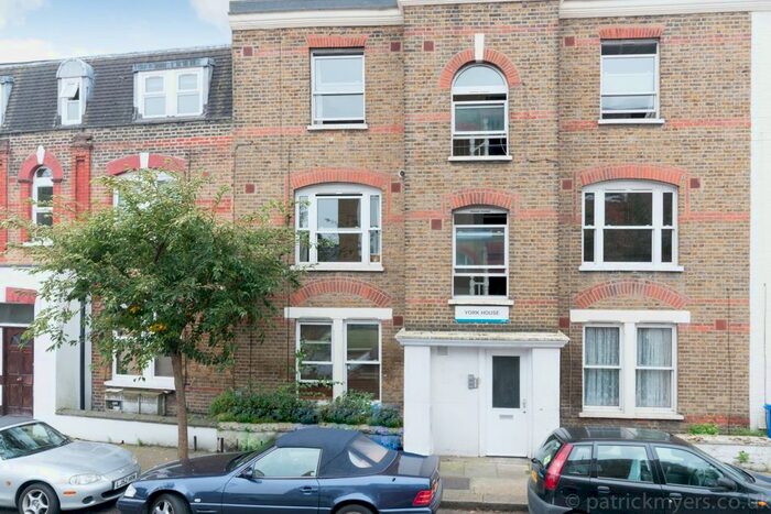 1 Bedroom Flat To Rent In Bassano Street, London, SE22