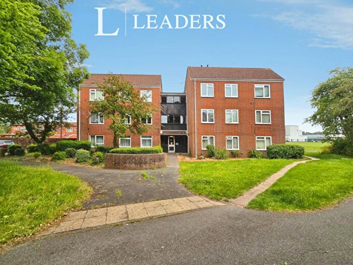 2 Bedroom Apartment For Sale In Almondside, Gosport, Hampshire, PO13