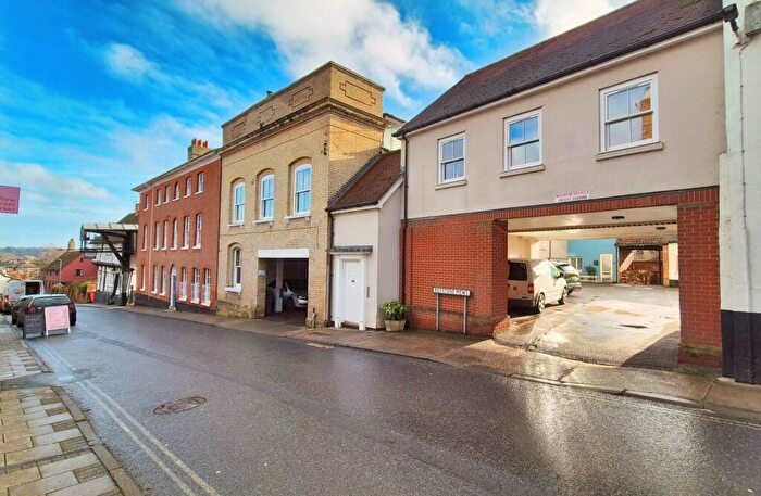 3 Bedroom Apartment For Sale In New Street, Woodbridge, IP12