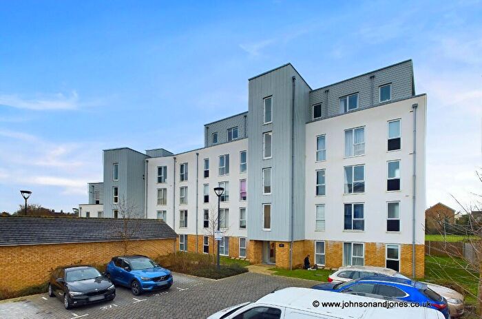 1 Bedroom Apartment For Sale In Thaden Apartments, Addlestone, Surrey, KT15