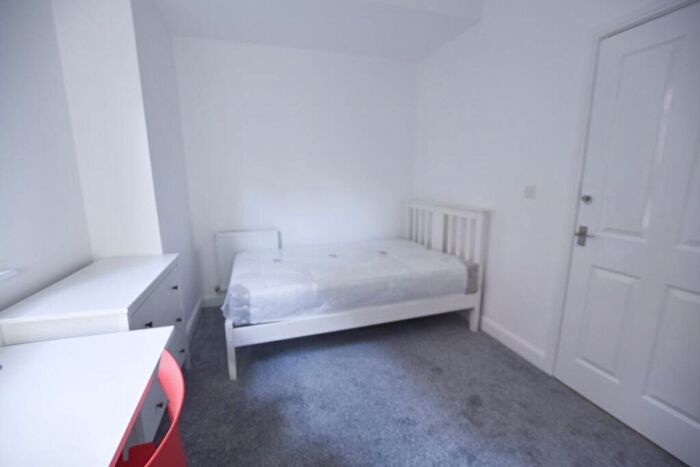 4 Bedroom Apartment To Rent In London Road, Leicester, LE2