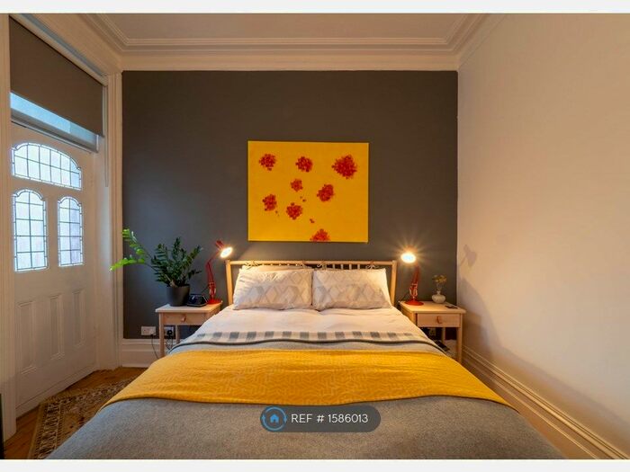 1 Bedroom Flat To Rent In Chichele Mansions, London, NW2