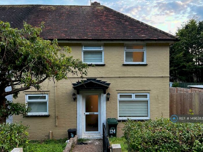 3 Bedroom Semi-Detached House To Rent In Heath Hill Avenue, Brighton, BN2