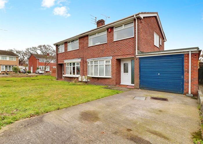 3 Bedroom Semi-Detached House For Sale In Primrose Avenue, Haslington, Crewe, CW1