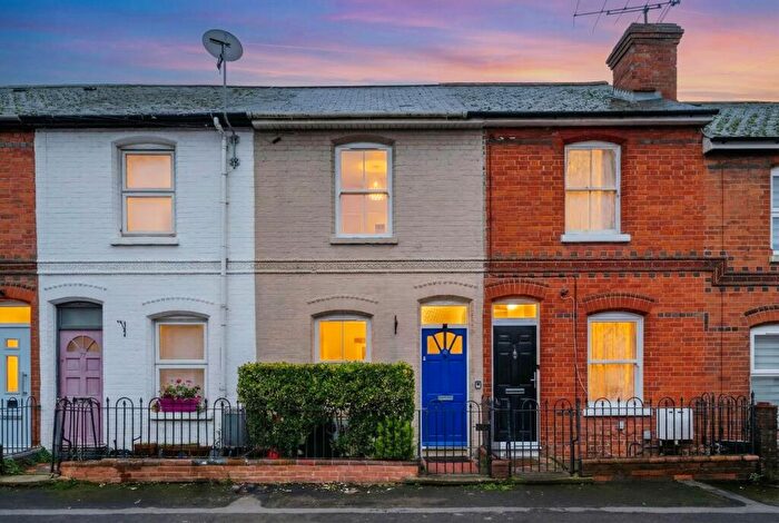 2 Bedroom House For Sale In Waldeck Street, Reading, RG1