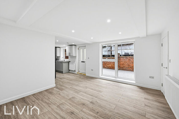1 Bedroom Flat To Rent In Willow Court, Scarbrook Road, Croydon, CR0