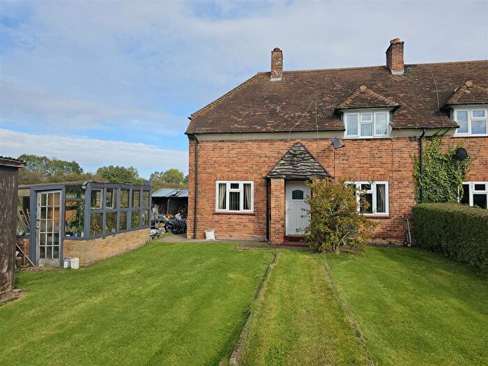 3 Bedroom Semi-Detached House For Sale In Haughton Hall Cottage, Haughton, Retford, DN22