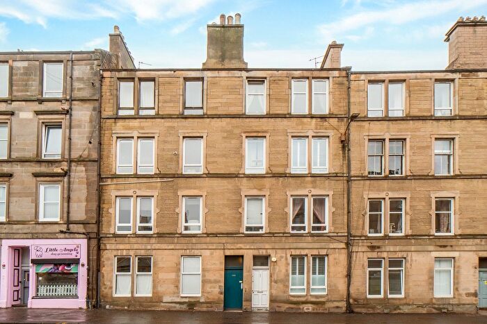 2 Bedroom Flat For Sale In /, Easter Road, Leith, Edinburgh, EH6