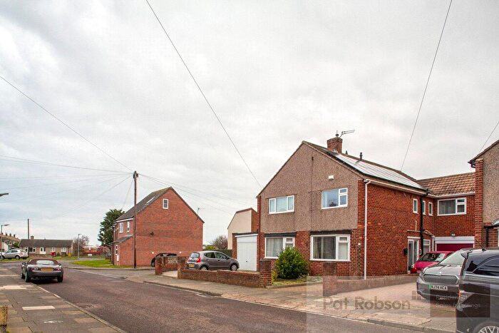 3 Bedroom Semi-Detached House For Sale In Elwin Place, Seaton Sluice, Whitley Bay, Northumberland, NE26